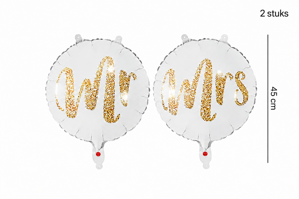 Twee ronde zilverkleurige folieballonnen met gouden Mr en Mrs opdruk en een aangegeven diameter van 45 cm.